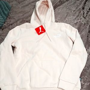 NWT Light pink Puma sweatshirt
